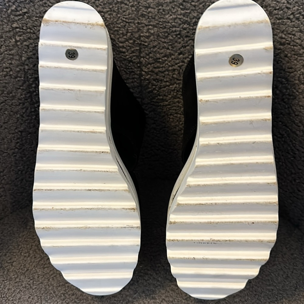 Ethem Black and White Platform sandals - Picture 5 of 5